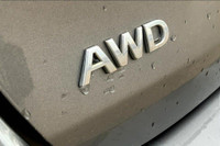 2.0 L 4 Cyl Engine Vehicle Options: Panoramic Roof, Blind Spot Monitoring, Lane Control, Apple Or An... (image 7)