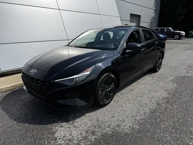 Hyundai Elantra Preferred Sièges & Volant Chauffant Carplay Mags in Cars & Trucks in Trois-Rivières - Image 2