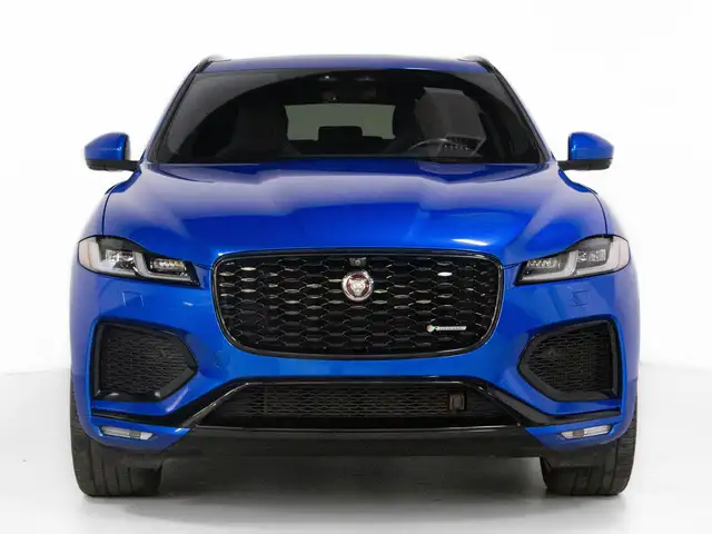 2021 Jaguar F-Pace P400 | R-DYNAMIC S | BLACK PKG | 22 IN WHEELS in Cars & Trucks in Mississauga / Peel Region - Image 6