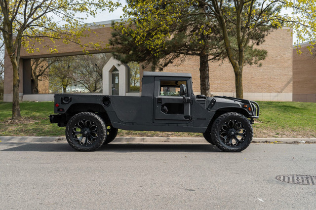 1996 AM General Hummer in Cars & Trucks in Mississauga / Peel Region - Image 4