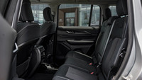*18 inch Aluminum Wheels, Adaptive Cruise Control, Heated Seats, Heated Steering Wheel, Apple CarPla... (image 9)