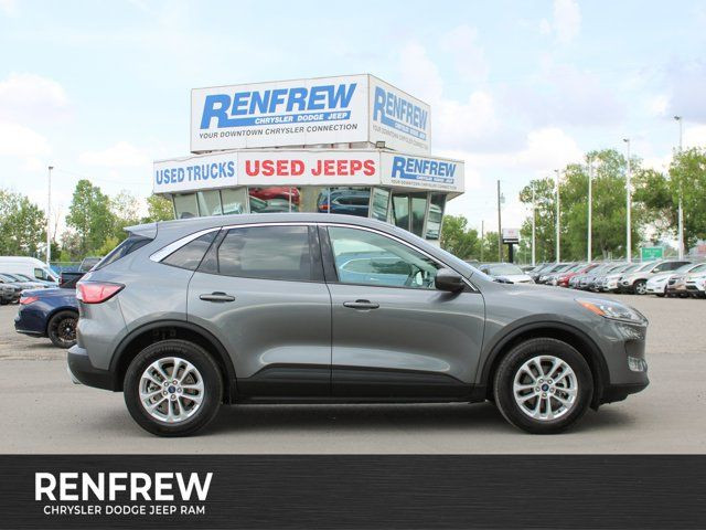 2021 Ford Escape SE in Cars & Trucks in Calgary