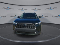Navigation, Power Liftgate, Climate Control, Synthetic Leather Seats, Moonroof! "No pit stops needed... (image 3)