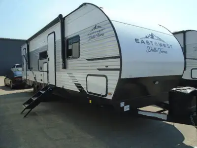2022 East to West, INC. Della Terra 271BH Year2022 ManufacturerEast to West, INC. Model NameDella Te...