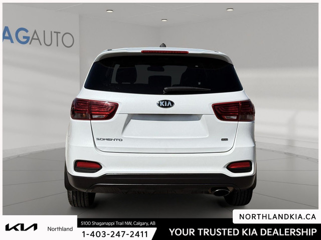 2019 Kia Sorento LX in Cars & Trucks in Calgary - Image 3