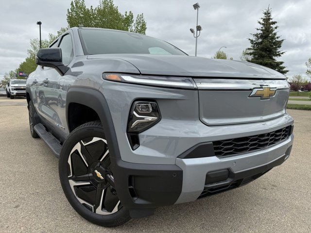 2025 Chevrolet Silverado EV Extended Range LT in Cars & Trucks in Edmonton - Image 2