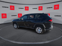 Low Mileage, Heated Seats, Apple CarPlay, Android Auto, Blind Spot Monitoring, Lane Keep Assist! Wit... (image 5)