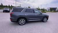 All Wheel Drive. Leather Interior. Touchscreen. Bluetooth. Remote Start. Sunroof. Rear View Backup C... (image 9)