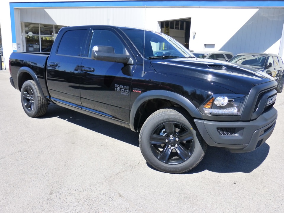 2022 Ram 1500 Classic WARLOCK