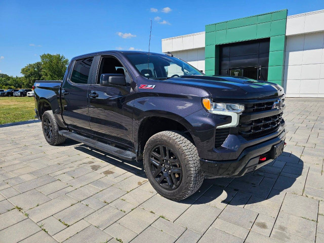 2022 Chevrolet Silverado 1500 in Cars & Trucks in Ottawa - Image 3