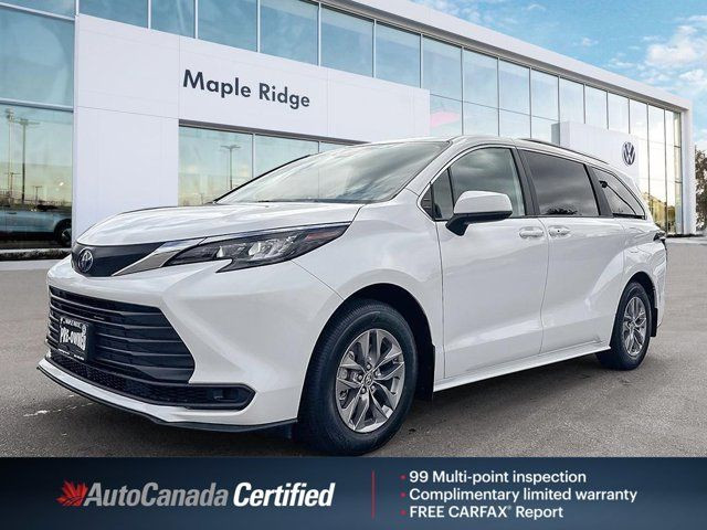 2025 Toyota Sienna LE | Hybrid | AWD | Adaptive Cruise in Cars & Trucks in Tricities/Pitt/Maple