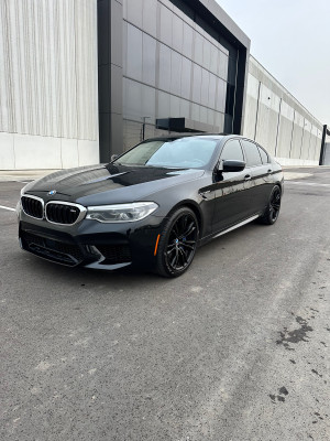 2018 BMW M5 -