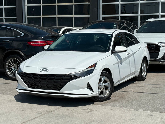 2022 Hyundai Elantra | APPLE CARPLAY | BACK UP CAMERA | in Cars & Trucks in City of Toronto - Image 4