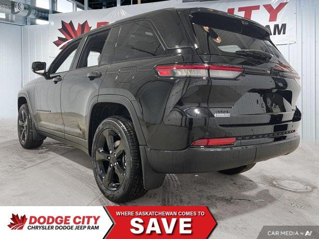 2025 Jeep Grand Cherokee Limited in Cars & Trucks in Saskatoon - Image 4