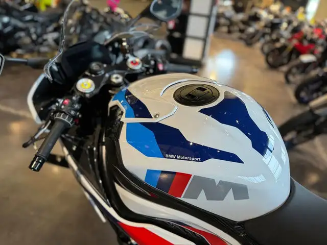 2021 BMW M 1000 RR M RR In Light White/M Motorsport in Street, Cruisers & Choppers in London - Image 9