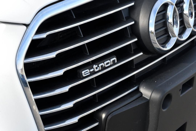 2016 Audi A3 Hybrid rechargeable e-tron Ultra à hayon 4 portes à in Cars & Trucks in Saint-Jean-sur-Richelieu - Image 4