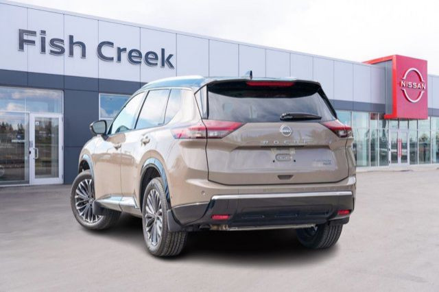 2025 Nissan Rogue Platinum | Nissan Ex-Demo | One Owner | No in Cars & Trucks in Calgary - Image 4