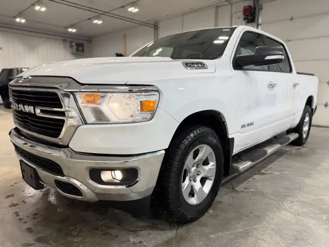 2019 RAM 1500 BIG HORN 4X4 CREW CAB *SAFETIED* *CLEAN TITLE* in Cars & Trucks in Winnipeg - Image 5