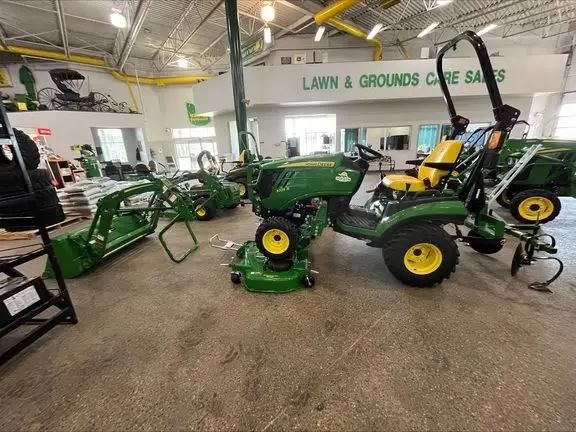 2024 John Deere 1025R in Farming Equipment in Lloydminster - Image 9