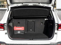 This Volkswagen Taos delivers a Intercooled Turbo Regular Unleaded I-4 1.5 L/91 engine powering this... (image 7)