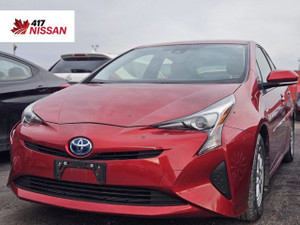 2017 Toyota Prius | Hybrid | Camera | Bluetooth |