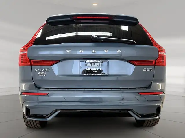 2024 Volvo XC60 B5 PLUS DARK CUIR TOIT PANO NAV 4RM in Cars & Trucks in Laval / North Shore - Image 6
