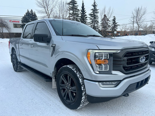 2022 Ford F-150-3.5L Ecoboost, XLT 302a Package in Cars & Trucks in Calgary