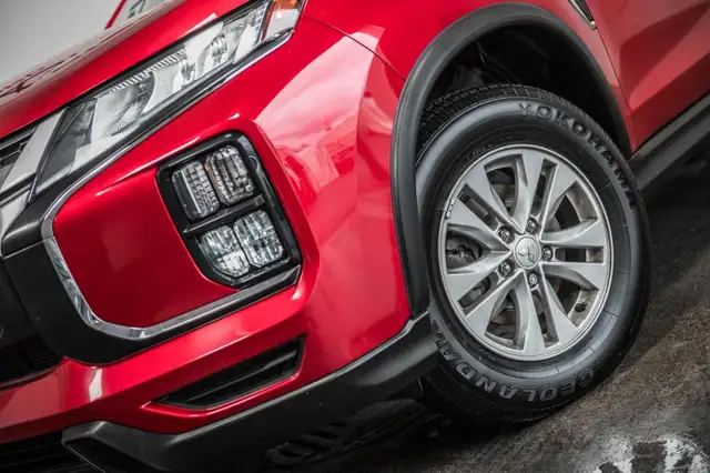 Mitsubishi RVR ES AWC+SIEGES.CHAUFF+CARPLAY+BLUETOOTH+CAM.RECUL  in Cars & Trucks in Laval / North Shore - Image 3