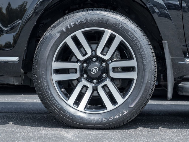 2021 Toyota 4Runner Base LIMITED | BEIGE LEATHER | GREAT CONDITI in Cars & Trucks in Oshawa / Durham Region - Image 4