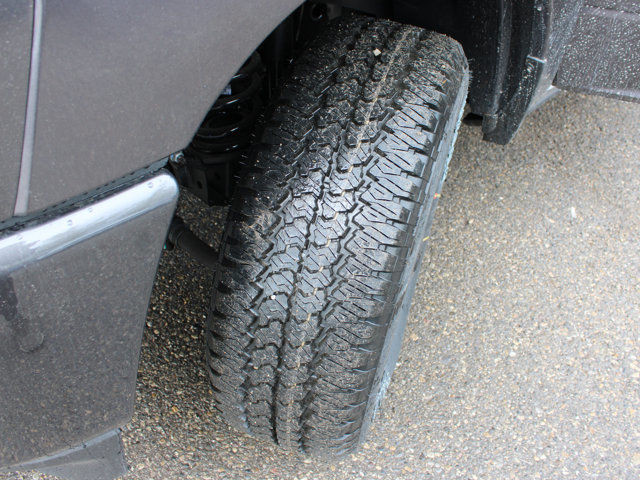2025 Ram 3500 Laramie Mega Cab 4x4, 8-Spd ZF, Pwr Running Boards in Cars & Trucks in Calgary - Image 2