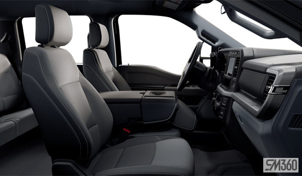 2025 Ford Super Duty F-250 SRW XLT 4WD Crew Cab 8' Box in Cars & Trucks in Longueuil / South Shore - Image 4