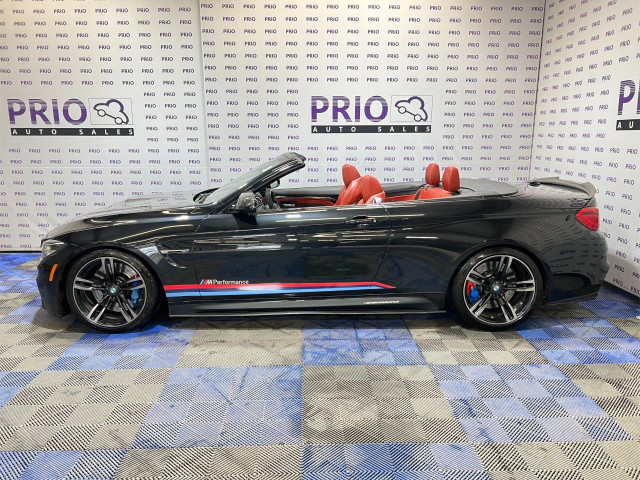 2018 BMW M4 in Cars & Trucks in Ottawa - Image 2
