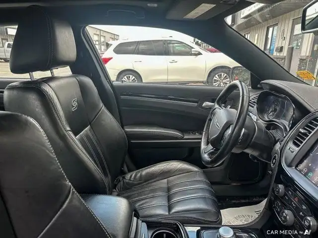 2022 Chrysler 300 S | Leather | Sunroof | Remote Start in Cars & Trucks in Saskatoon - Image 27