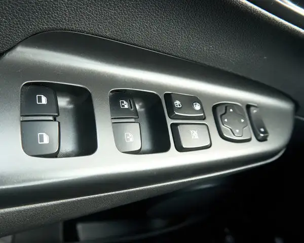 2021 Hyundai Kona Preferred | Awd | Cloth Interior in Cars & Trucks in Edmonton - Image 13