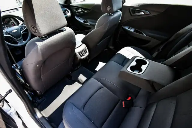2023 Chevrolet Malibu LT • SUNROOF • HEATED SEATS • CP/AA in Cars & Trucks in Kingston - Image 30