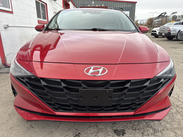 2022 Hyundai Elantra PREFERRED | TECH PACKAGE | HEATED SEATS | 2 in Cars & Trucks in Calgary - Image 3