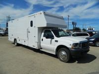 2003 Ford XLT F-550 INTERCONTINENTAL BODY/ UTILITY HAS ONLY 19 3