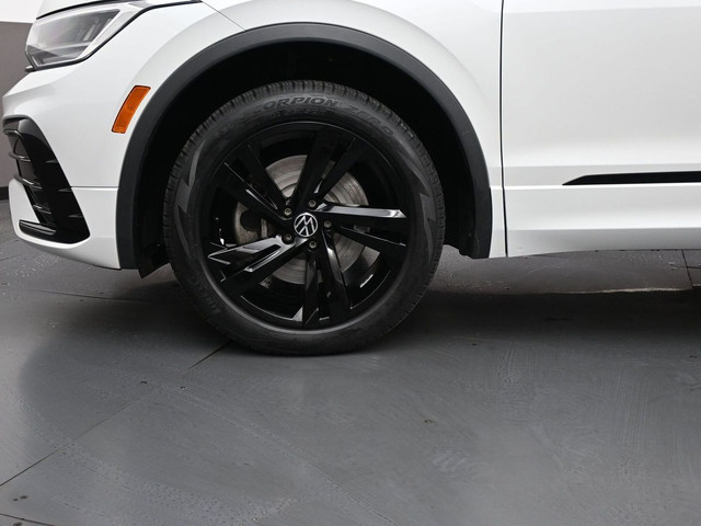 2023 Volkswagen Tiguan R-Line in Cars & Trucks in City of Halifax - Image 4