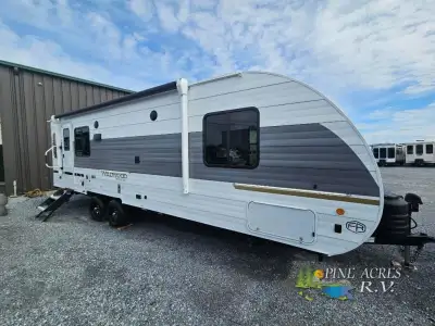 Forest River Wildwood X-Lite travel trailer 24RLXL highlights: Fireplace U-Shaped Dinette Private Be...