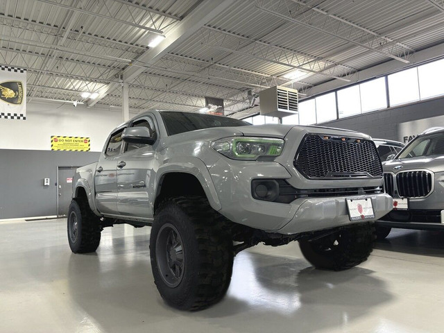 2019 Toyota Tacoma TRD Sport|V6|4X4|MANUAL|DOUBLECAB|LOTS OF MOD in Cars & Trucks in City of Toronto - Image 2