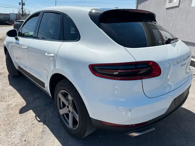 2018 Porsche Macan AWD dans Autos et camions dans Ottawa - Image 7