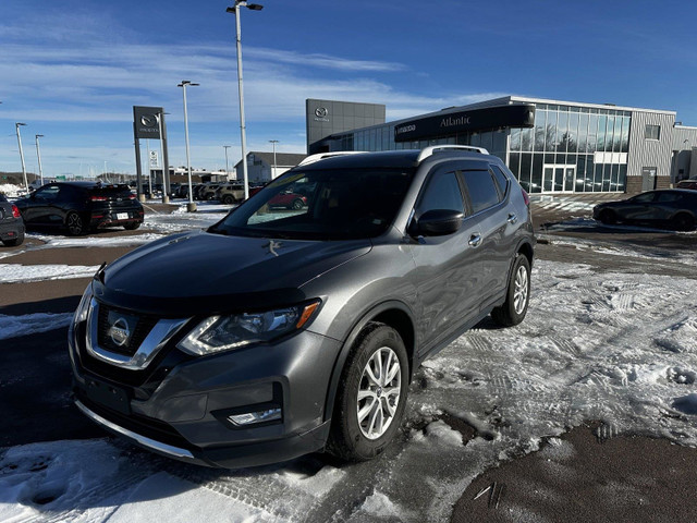 2017 Nissan Rogue SV in Cars & Trucks in Moncton