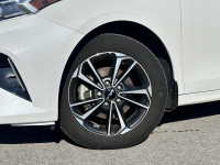 Low Mileage, Android Auto, Apple CarPlay, Wireless Charging, Heated Steering Wheel, Heated Seats! "S... (image 3)