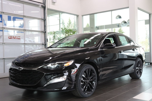 2024 Chevrolet Malibu 1LT in Cars & Trucks in City of Montréal