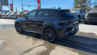 This Dodge Hornet is equipped with: Leather Seats - Black, Remote Start System, Heated Front Seats,... (image 1)