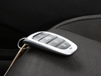 O'Regan's Dartmouth Hyundai is your one-owner headquarters and home to the largest selection of one... (image 4)