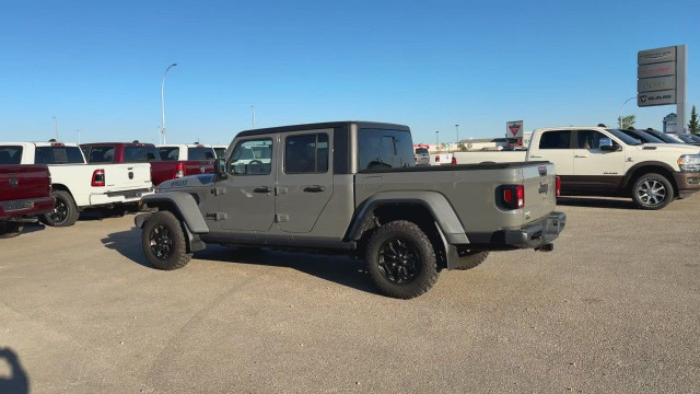 2022 Jeep Gladiator in Cars & Trucks in Edmonton - Image 2
