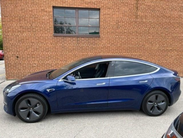  2018 Tesla Model 3 LONG RANGE/AUTOPILOT/1 OWNER/NO REPORTED ACC in Cars & Trucks in Oakville / Halton Region - Image 3