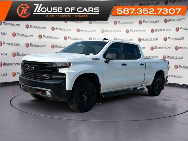 2020 Chevrolet Silverado 1500 LT Trail Boss / Heated leather sea in Cars & Trucks in Calgary