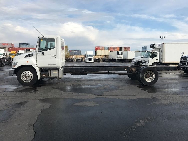2019 Hino Truck 338 NO-BODY in Heavy Trucks in Moncton - Image 4